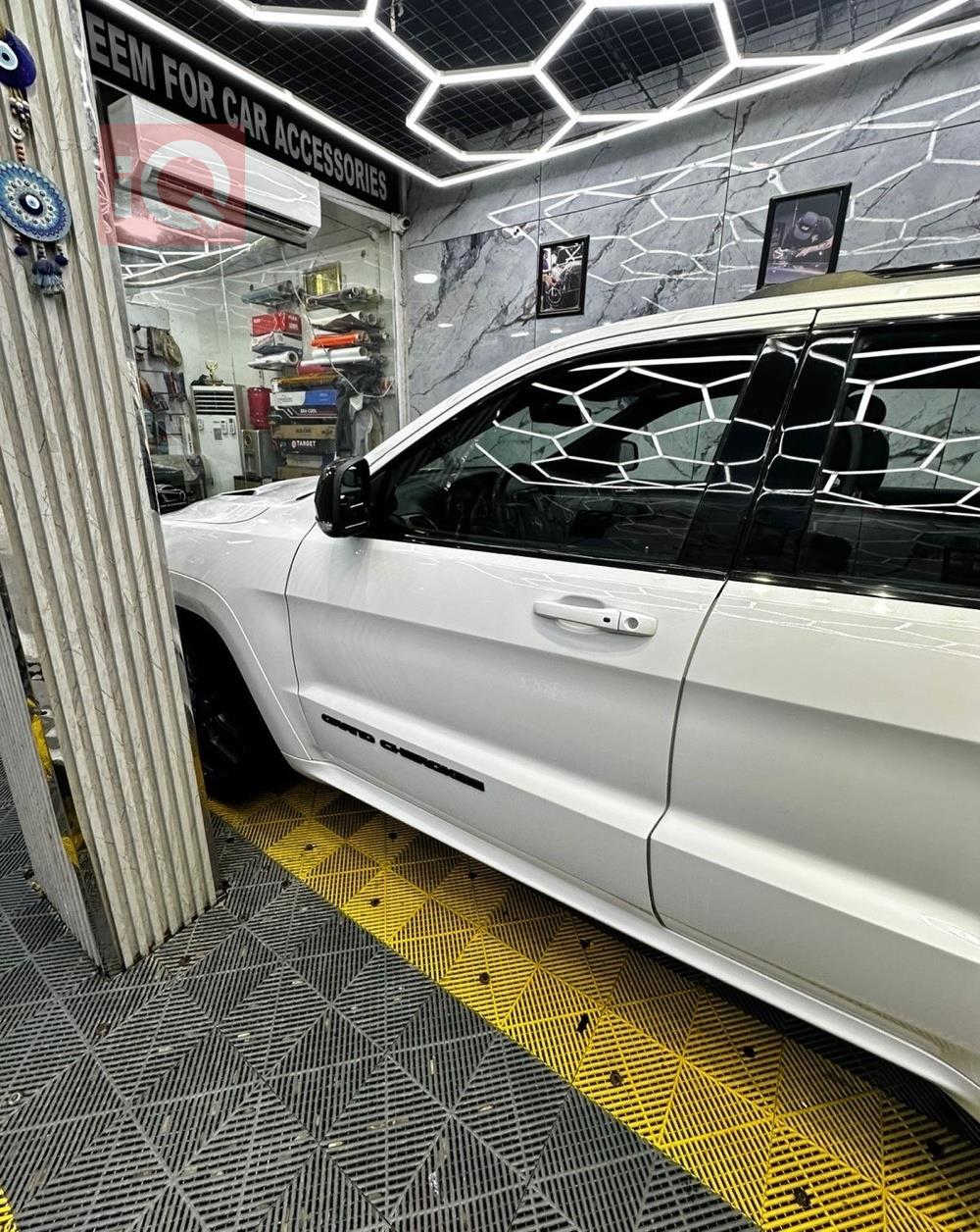 جيب جراند شيروكي